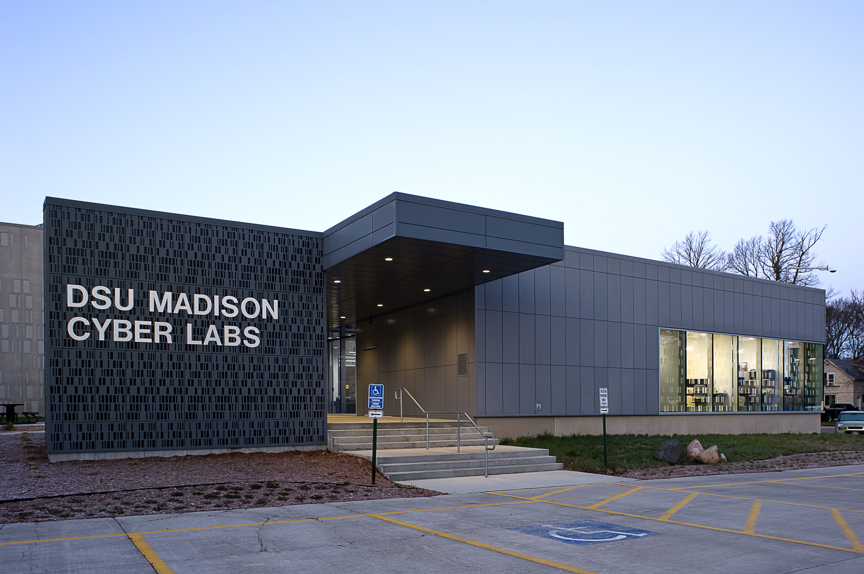 Dsu Cyber Labs, Madison, Sd