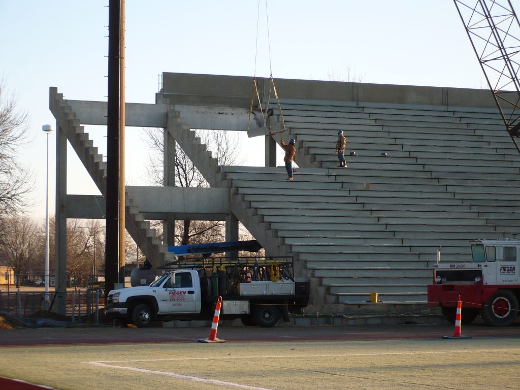 The use of hollow core slab for the construction of stadiums and bleachers